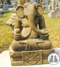 Tượng đá thần voi Ganesha